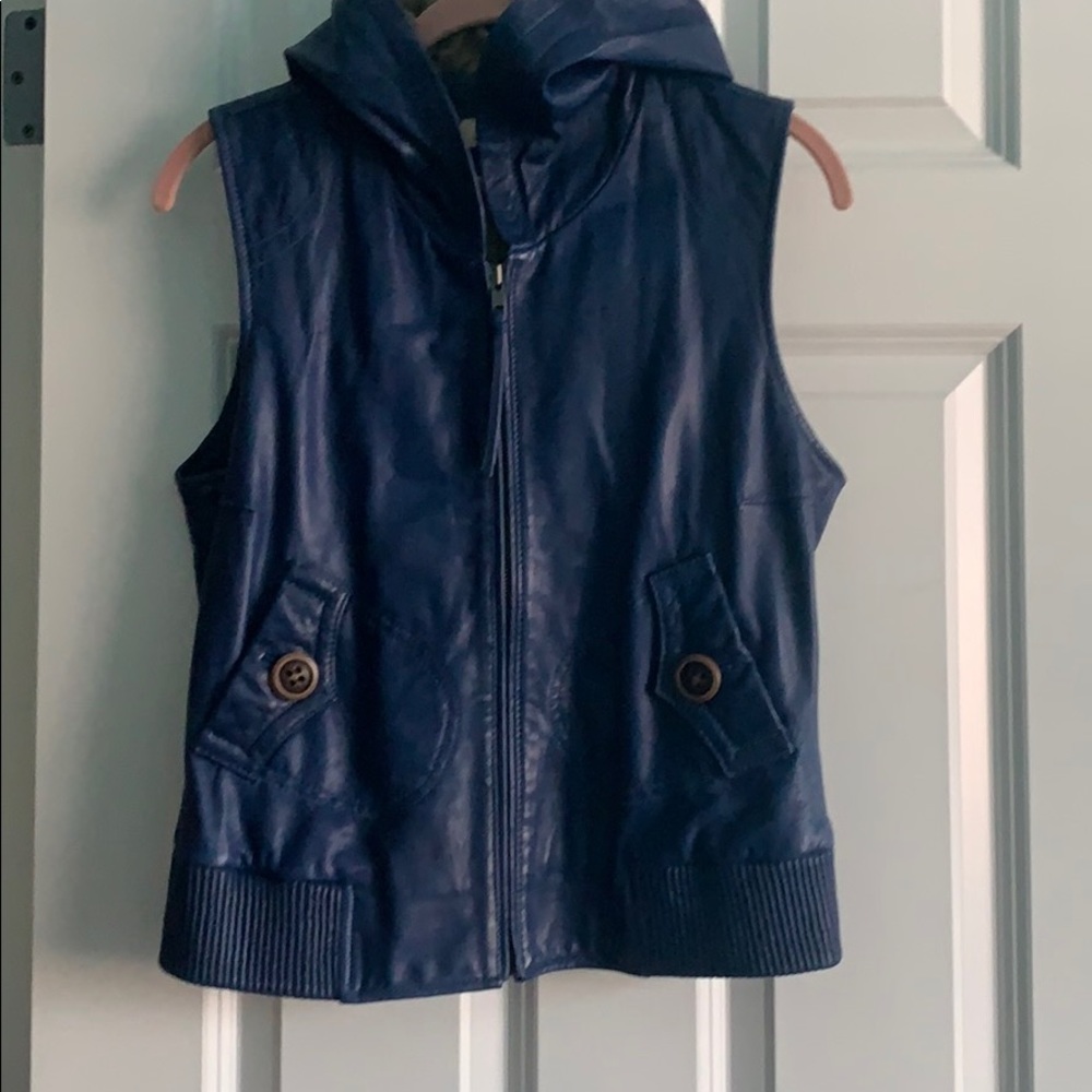 Leather vest size S